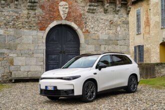 Leapmotor unveils the C10 REEV at the 2025 Brussels Motor Show