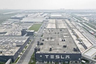 Tesla completed its second Shanghai factory, trial production starts