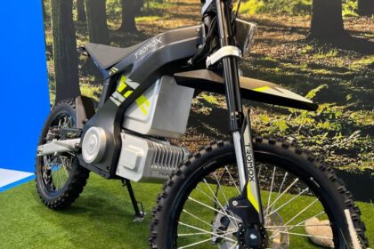 Closer look at Tromox’s new 55 MPH light electric motorcycle and e-dirt bike