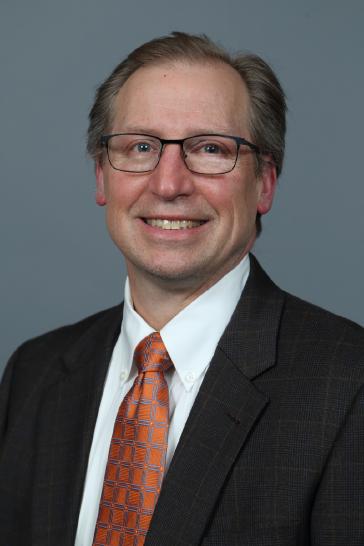 Bob Nelson, executive vice president of American Honda Motor Co., Inc. (AHM), has been named the 2024 Automotive News All-Star in the Sustainability category.