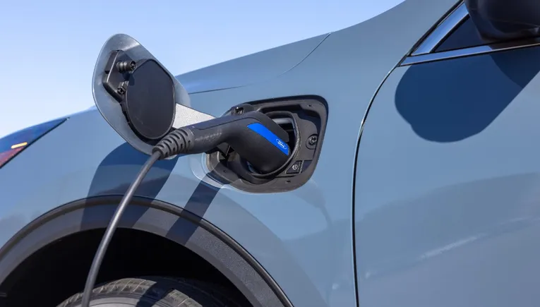 Samsung SDI recalls high-voltage batteries installed in 180K vehicles