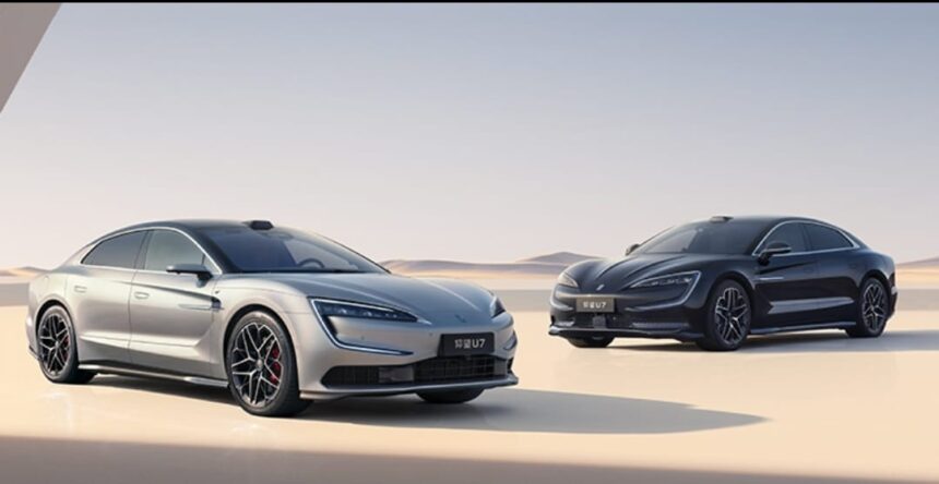 Yangwang U7 with DiSus-Z, "God's Eye" A, and four electric motors at 1,287 hp launched in China, starts at 86,500 USD