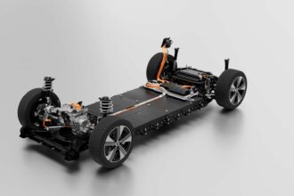 Self-Healing 'Sandwich' EV Battery Aims To Cure Range Anxiety