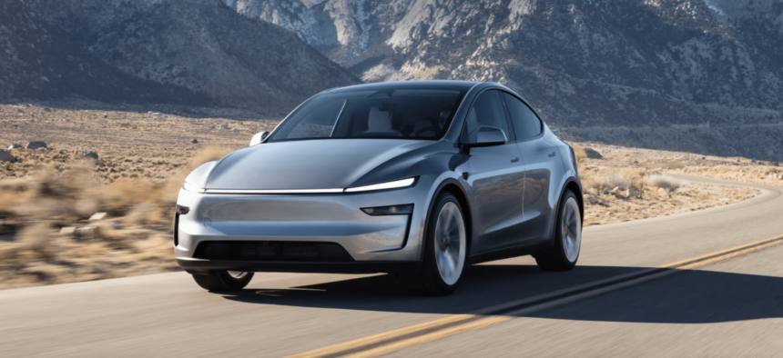 Tesla’s electric car sales decline deepens in Europe