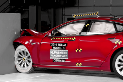 Tesla settles another wrongful death lawsuit that has big implications