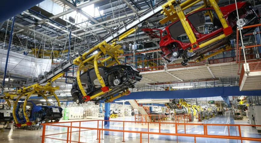 The Rise of Hybrid and Electric Cars in Italy