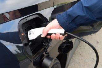 Flawed hybrid car efficiency data to stifle UK EV sales and propagate pollution