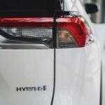 Indian EV Makers Push Back Against Hybrid Vehicle Inclusion in Government Fleets: Reuters
