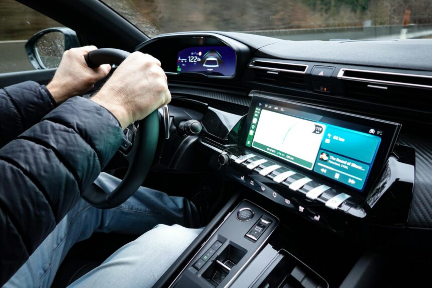 cover Electric and hybrid cars gain ground as overall vehicle registrations drop