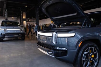 Rivian eyes new debt deal as expected vehicle deliveries slump