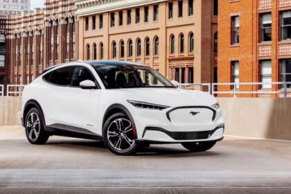 Ford’s EV sales fell 25% in May despite employee prices and several other discounts