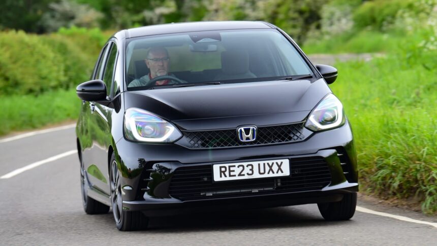 “World’s most efficient powertrain” to power 13 new Honda hybrid cars by 2030