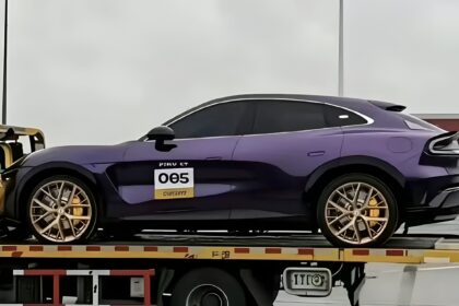 Xiaomi YU7 spotted in purple as colour announcement nears